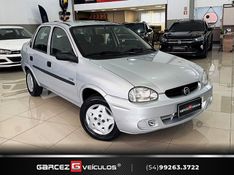 CHEVROLET CORSA 1.0 MPFI CLASSIC SEDAN 8V 2005/2005 GARCEZ VEÍCULOS BENTO GONÇALVES / Carros no Vale