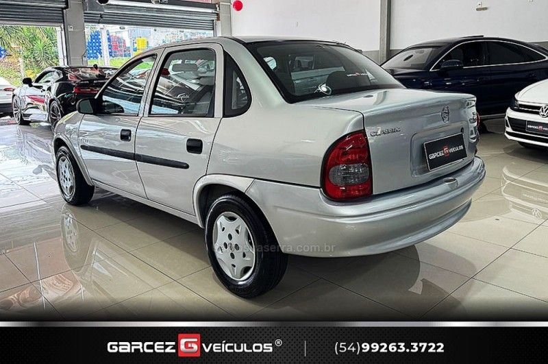 CHEVROLET CORSA 1.0 MPFI CLASSIC SEDAN 8V 2005/2005 GARCEZ VEÍCULOS BENTO GONÇALVES / Carros no Vale