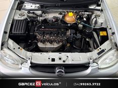 CHEVROLET CORSA 1.0 MPFI CLASSIC SEDAN 8V 2005/2005 GARCEZ VEÍCULOS BENTO GONÇALVES / Carros no Vale