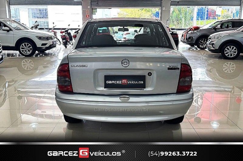 CHEVROLET CORSA 1.0 MPFI CLASSIC SEDAN 8V 2005/2005 GARCEZ VEÍCULOS BENTO GONÇALVES / Carros no Vale