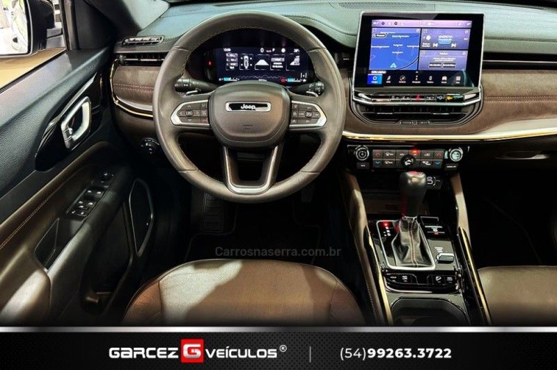 JEEP COMMANDER 2.0 OVERLAND TD380 4X4 TURBO 2021/2022 GARCEZ VEÍCULOS BENTO GONÇALVES / Carros no Vale