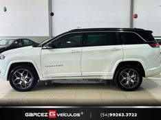 JEEP COMMANDER 2.0 OVERLAND TD380 4X4 TURBO 2021/2022 GARCEZ VEÍCULOS BENTO GONÇALVES / Carros no Vale