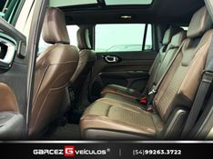 JEEP COMMANDER 2.0 OVERLAND TD380 4X4 TURBO 2021/2022 GARCEZ VEÍCULOS BENTO GONÇALVES / Carros no Vale