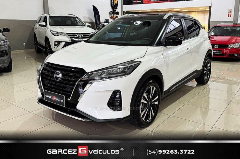 NISSAN KICKS 1.6 EXCLUSIVE 16V 2022/2023 GARCEZ VEÍCULOS BENTO GONÇALVES / Carros no Vale