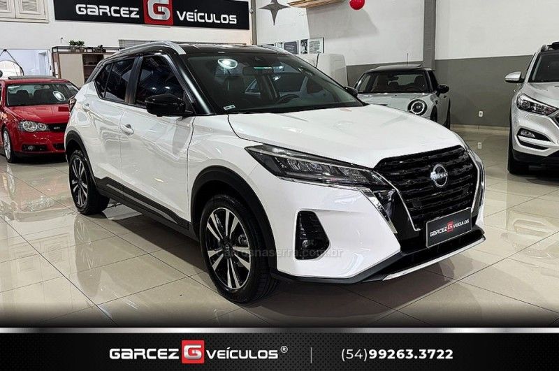 NISSAN KICKS 1.6 EXCLUSIVE 16V 2022/2023 GARCEZ VEÍCULOS BENTO GONÇALVES / Carros no Vale