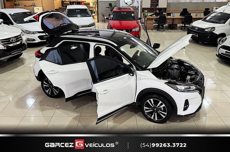 NISSAN KICKS 1.6 EXCLUSIVE 16V 2022/2023 GARCEZ VEÍCULOS BENTO GONÇALVES / Carros no Vale