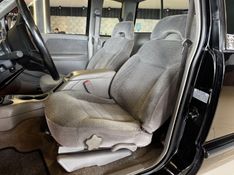 CHEVROLET S10 4.3 SFI DLX 4X2 CE V6 12V 1996/1997 GRIFFCAR MULTIMARCAS DOIS IRMÃOS / Carros no Vale