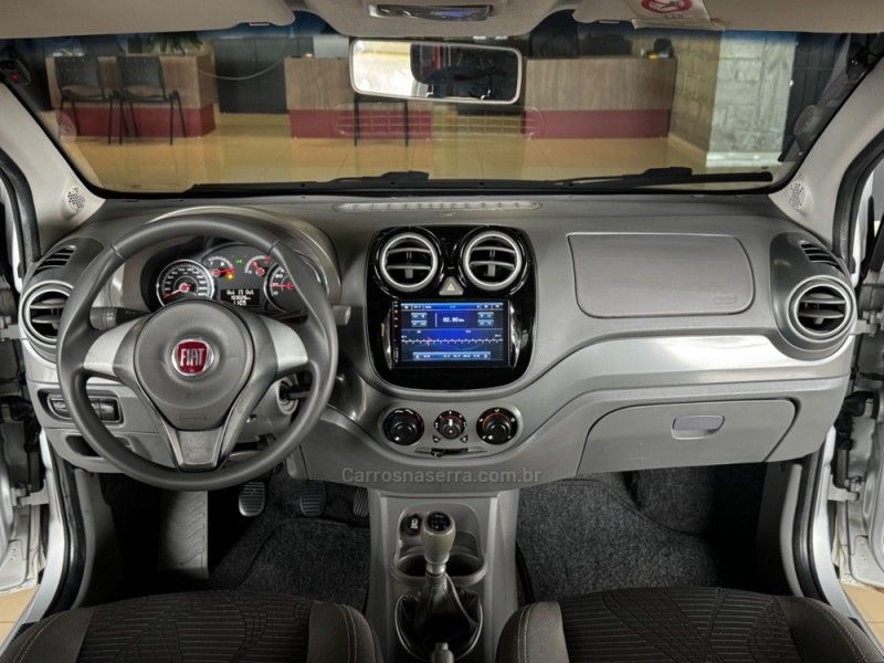FIAT PALIO 1.4 EVO ATTRACTIVE ITALIA 8V 2012/2013 GRIFFCAR MULTIMARCAS DOIS IRMÃOS / Carros no Vale