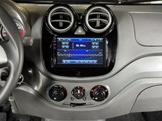 FIAT PALIO 1.4 EVO ATTRACTIVE ITALIA 8V 2012/2013 GRIFFCAR MULTIMARCAS DOIS IRMÃOS / Carros no Vale