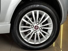FIAT PALIO 1.4 MPI ELX 8V 2009/2010 GRIFFCAR MULTIMARCAS DOIS IRMÃOS / Carros no Vale