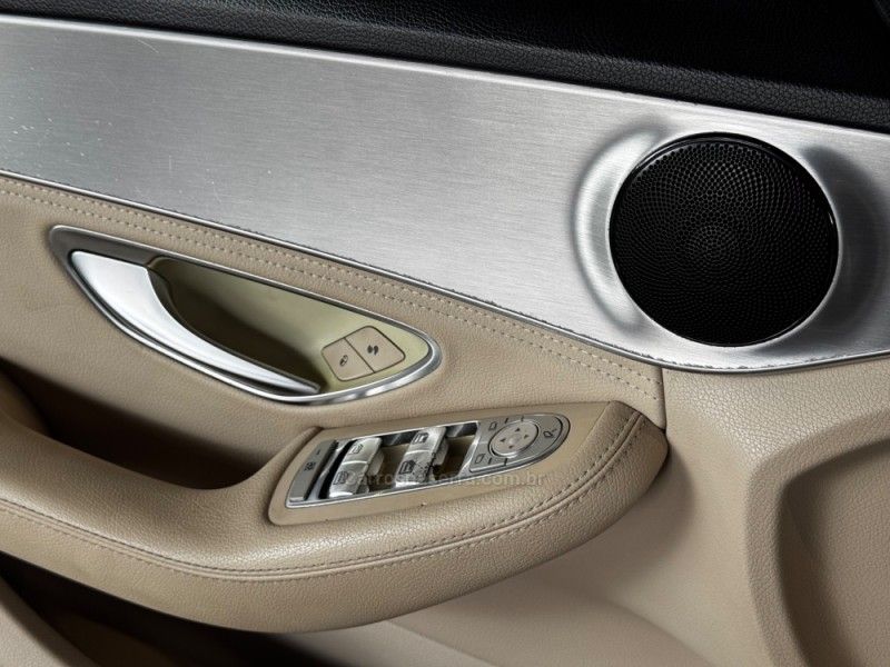 MERCEDES-BENZ C 180 1.6 CGI 16V TURBO 2014/2015 GRIFFCAR MULTIMARCAS DOIS IRMÃOS / Carros no Vale MERCEDES-BENZ C 180 1.6 CGI 16V TURBO 2014/2015 GRIFFCAR MULTIMARCAS DOIS IRMÃOS / Carros no Vale