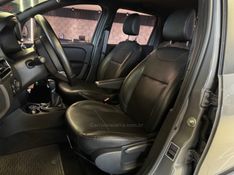 RENAULT DUSTER OROCH 1.3 TCE OUTSIDER 2023/2024 GRIFFCAR MULTIMARCAS DOIS IRMÃOS / Carros no Vale