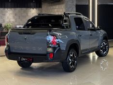 RENAULT DUSTER OROCH 1.3 TCE OUTSIDER 2023/2024 GRIFFCAR MULTIMARCAS DOIS IRMÃOS / Carros no Vale