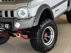 SUZUKI JIMNY 1.3 4SPORT 4X4 16V 2014/2015 GRIFFCAR MULTIMARCAS DOIS IRMÃOS / Carros no Vale