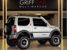 SUZUKI JIMNY 1.3 4SPORT 4X4 16V 2014/2015 GRIFFCAR MULTIMARCAS DOIS IRMÃOS / Carros no Vale