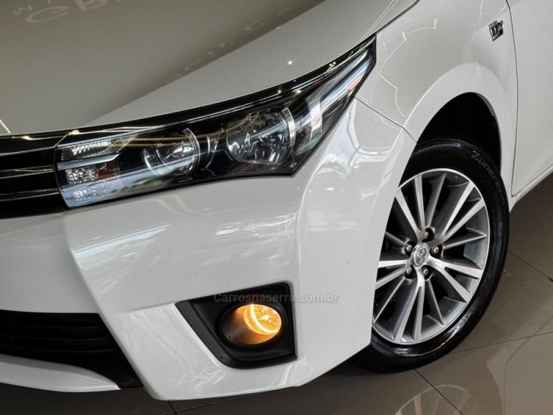 TOYOTA COROLLA 2.0 XEI 16V 2015/2016 GRIFFCAR MULTIMARCAS DOIS IRMÃOS / Carros no Vale TOYOTA COROLLA 2.0 XEI 16V 2015/2016 GRIFFCAR MULTIMARCAS DOIS IRMÃOS / Carros no Vale