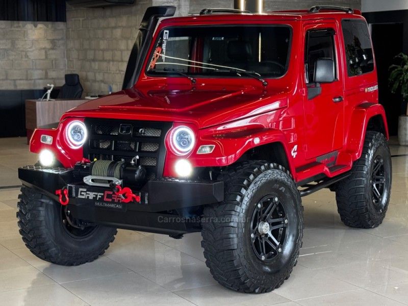 TROLLER T4 3.2 TGV 4X4 16V TURBO 2013/2014 GRIFFCAR MULTIMARCAS DOIS IRMÃOS / Carros no Vale TROLLER T4 3.2 TGV 4X4 16V TURBO 2013/2014 GRIFFCAR MULTIMARCAS DOIS IRMÃOS / Carros no Vale