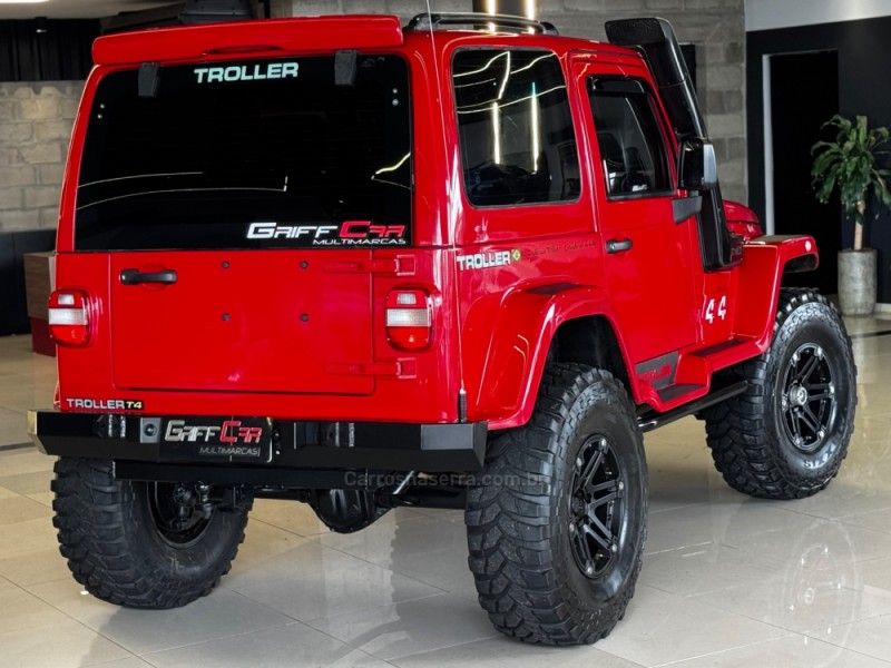 TROLLER T4 3.2 TGV 4X4 16V TURBO 2013/2014 GRIFFCAR MULTIMARCAS DOIS IRMÃOS / Carros no Vale TROLLER T4 3.2 TGV 4X4 16V TURBO 2013/2014 GRIFFCAR MULTIMARCAS DOIS IRMÃOS / Carros no Vale