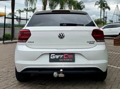 VOLKSWAGEN POLO 1.0200 TSI HIGHLINE 2019/2020 GRIFFCAR MULTIMARCAS DOIS IRMÃOS / Carros no Vale