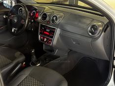 VOLKSWAGEN SAVEIRO 1.6 MI TRENDLINE CE 8V 2015/2016 GRIFFCAR MULTIMARCAS DOIS IRMÃOS / Carros no Vale