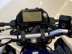 YAMAHA MT 03 ABS 2022/2022 GRIFFCAR MULTIMARCAS DOIS IRMÃOS / Carros no Vale