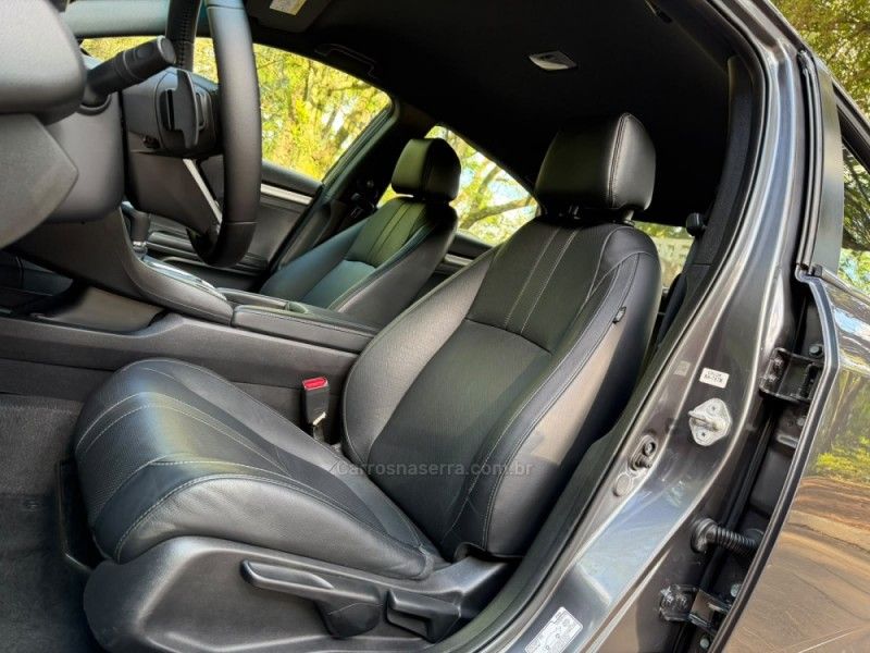 HONDA CIVIC 2.0 16V FLEXONE EX CVT 2018/2019 KASPER VEÍCULOS DOIS IRMÃOS / Carros no Vale