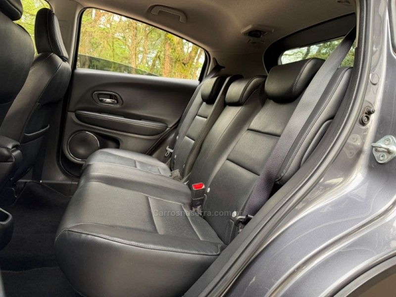 HONDA HR-V 1.8 16V EXL 2021/2021 KASPER VEÍCULOS DOIS IRMÃOS / Carros no Vale