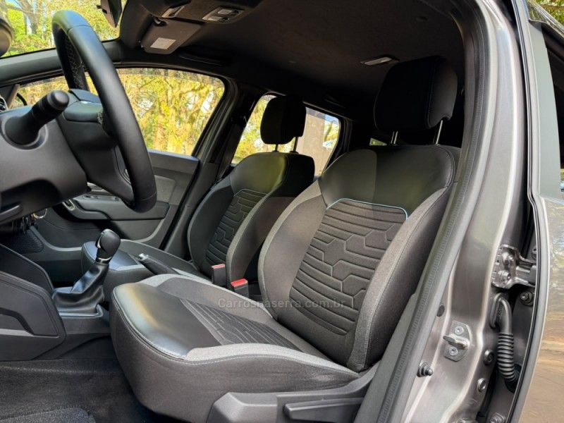 RENAULT DUSTER 1.6 INTENSE 16V 2023/2024 KASPER VEÍCULOS DOIS IRMÃOS / Carros no Vale RENAULT DUSTER 1.6 INTENSE 16V 2023/2024 KASPER VEÍCULOS DOIS IRMÃOS / Carros no Vale