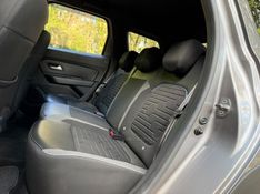 RENAULT DUSTER 1.6 INTENSE 16V 2023/2024 KASPER VEÍCULOS DOIS IRMÃOS / Carros no Vale