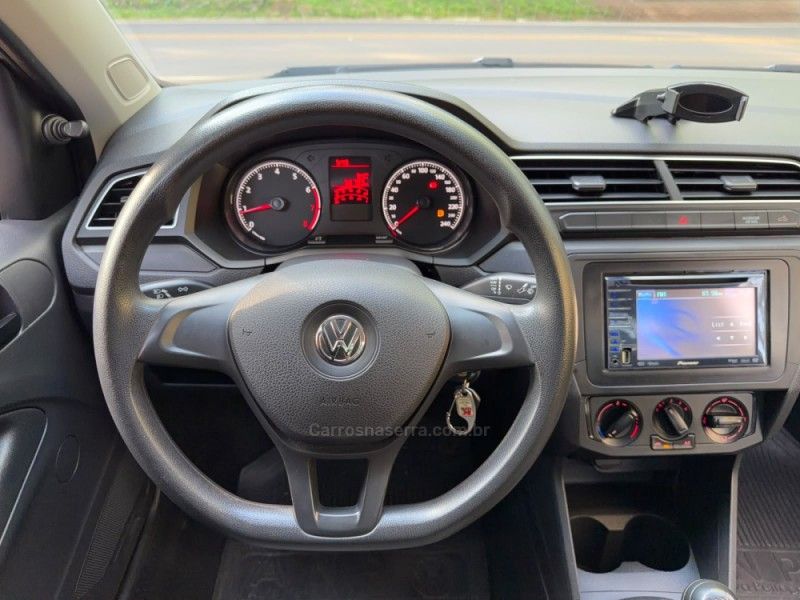 VOLKSWAGEN SAVEIRO 1.6 MSI ROBUST CS 8V 2021/2022 KASPER VEÍCULOS DOIS IRMÃOS / Carros no Vale