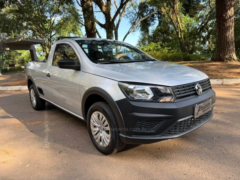 VOLKSWAGEN SAVEIRO 1.6 MSI ROBUST CS 8V 2021/2022 KASPER VEÍCULOS DOIS IRMÃOS / Carros no Vale