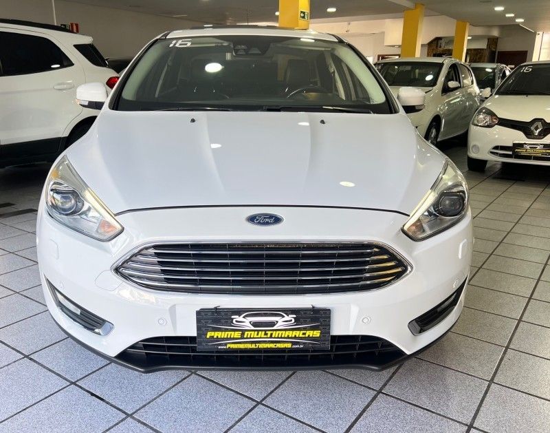FORD FOCUS 2.0 TITANIUM PLUS SEDAN 16V 2016/2016 PRIME MULTIMARCAS CAXIAS DO SUL / Carros no Vale FORD FOCUS 2.0 TITANIUM PLUS SEDAN 16V 2016/2016 PRIME MULTIMARCAS CAXIAS DO SUL / Carros no Vale