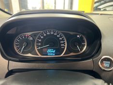FORD KA 1.5 SEDAN TITANIUM 12V 2018/2019 PRIME MULTIMARCAS CAXIAS DO SUL / Carros no Vale