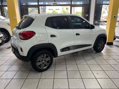 RENAULT KWID 1.0 12V SCE ZEN 2023/2024 PRIME MULTIMARCAS CAXIAS DO SUL / Carros no Vale