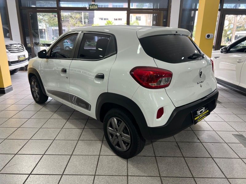 RENAULT KWID 1.0 12V SCE ZEN 2023/2024 PRIME MULTIMARCAS CAXIAS DO SUL / Carros no Vale RENAULT KWID 1.0 12V SCE ZEN 2023/2024 PRIME MULTIMARCAS CAXIAS DO SUL / Carros no Vale
