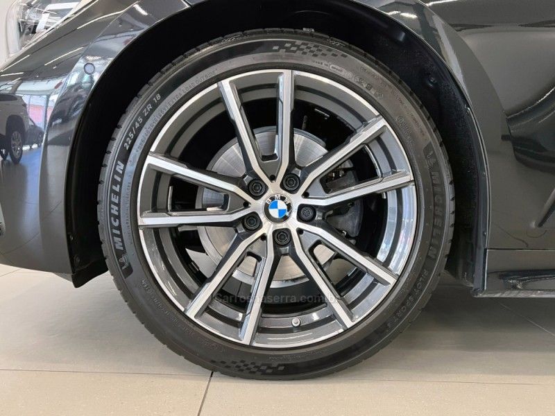 BMW 320I 2.0 SPORT GP 16V TURBO ACTIVE 2021/2021 ÓTIMA CAR FLORES DA CUNHA / Carros no Vale BMW 320I 2.0 SPORT GP 16V TURBO ACTIVE 2021/2021 ÓTIMA CAR FLORES DA CUNHA / Carros no Vale
