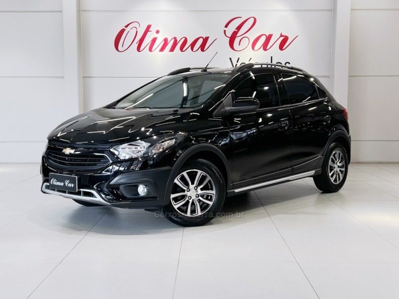 CHEVROLET ONIX 1.4 MPFI ACTIV 8V 2017/2018 ÓTIMA CAR FLORES DA CUNHA / Carros no Vale