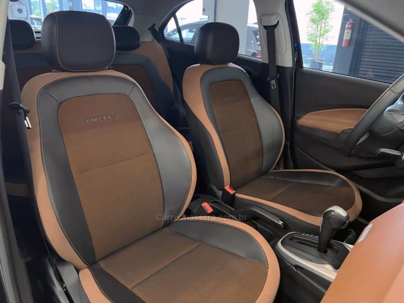 CHEVROLET ONIX 1.4 MPFI ACTIV 8V 2017/2018 ÓTIMA CAR FLORES DA CUNHA / Carros no Vale