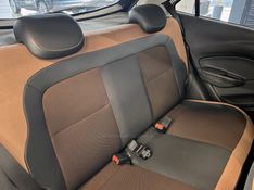 CHEVROLET ONIX 1.4 MPFI ACTIV 8V 2017/2018 ÓTIMA CAR FLORES DA CUNHA / Carros no Vale