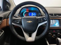 CHEVROLET ONIX 1.4 MPFI ACTIV 8V 2017/2018 ÓTIMA CAR FLORES DA CUNHA / Carros no Vale