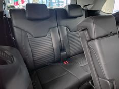 JEEP COMMANDER 1.3 LONGITUDE T270 16V 4X2 TURBO 2024/2025 ÓTIMA CAR FLORES DA CUNHA / Carros no Vale