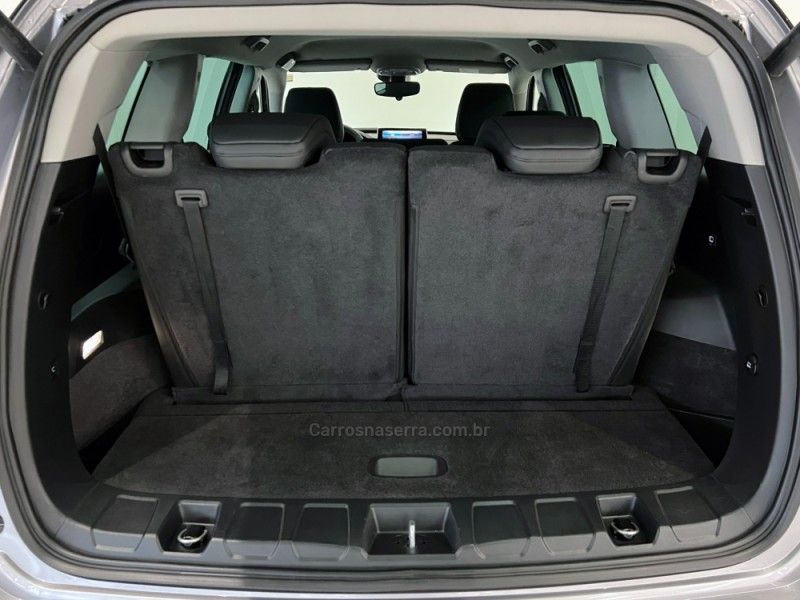JEEP COMMANDER 1.3 LONGITUDE T270 16V 4X2 TURBO 2024/2025 ÓTIMA CAR FLORES DA CUNHA / Carros no Vale JEEP COMMANDER 1.3 LONGITUDE T270 16V 4X2 TURBO 2024/2025 ÓTIMA CAR FLORES DA CUNHA / Carros no Vale