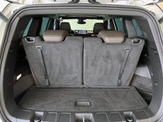 JEEP COMMANDER 2.0 OVERLAND HURRICANE 4X4 TURBO 2024/2025 ÓTIMA CAR FLORES DA CUNHA / Carros no Vale