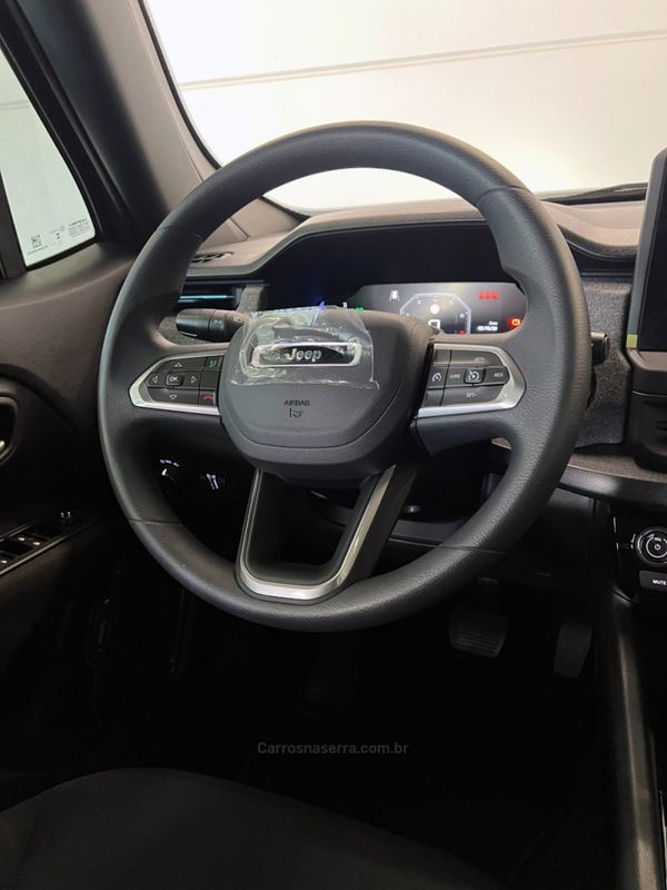 JEEP RENEGADE 1.3 16V ALTITUDE T270 TURBO 2026/2027 ÓTIMA CAR FLORES DA CUNHA / Carros no Vale
