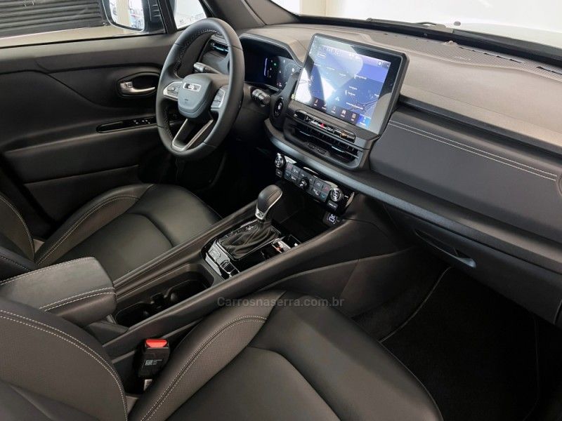 JEEP RENEGADE 1.3 16V LONGITUDE T270 TURBO 4X2 2026/2027 ÓTIMA CAR FLORES DA CUNHA / Carros no Vale