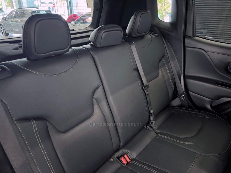 JEEP RENEGADE 1.3 16V SAHARA T270 TURBO 4X2 2024/2025 ÓTIMA CAR FLORES DA CUNHA / Carros no Vale