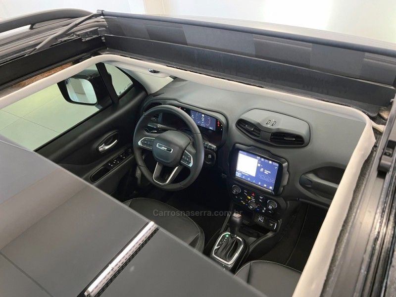 JEEP RENEGADE 1.3 16V SAHARA T270 TURBO 4X2 2024/2025 ÓTIMA CAR FLORES DA CUNHA / Carros no Vale