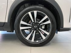 NISSAN KICKS 1.6 ADVANCE 16V PLUS CVT 2023/2024 ÓTIMA CAR FLORES DA CUNHA / Carros no Vale
