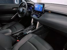 TOYOTA COROLLA 2.0 CROSS XRE 16V 2024/2024 ÓTIMA CAR FLORES DA CUNHA / Carros no Vale