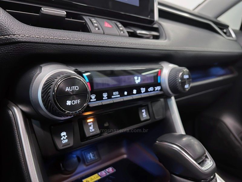 TOYOTA RAV4 2.5 SX CONNECT AWD VVT-IE HYBRID 2024/2024 ÓTIMA CAR FLORES DA CUNHA / Carros no Vale TOYOTA RAV4 2.5 SX CONNECT AWD VVT-IE HYBRID 2024/2024 ÓTIMA CAR FLORES DA CUNHA / Carros no Vale